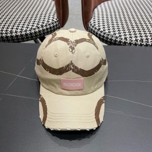 발렌시아가 모자