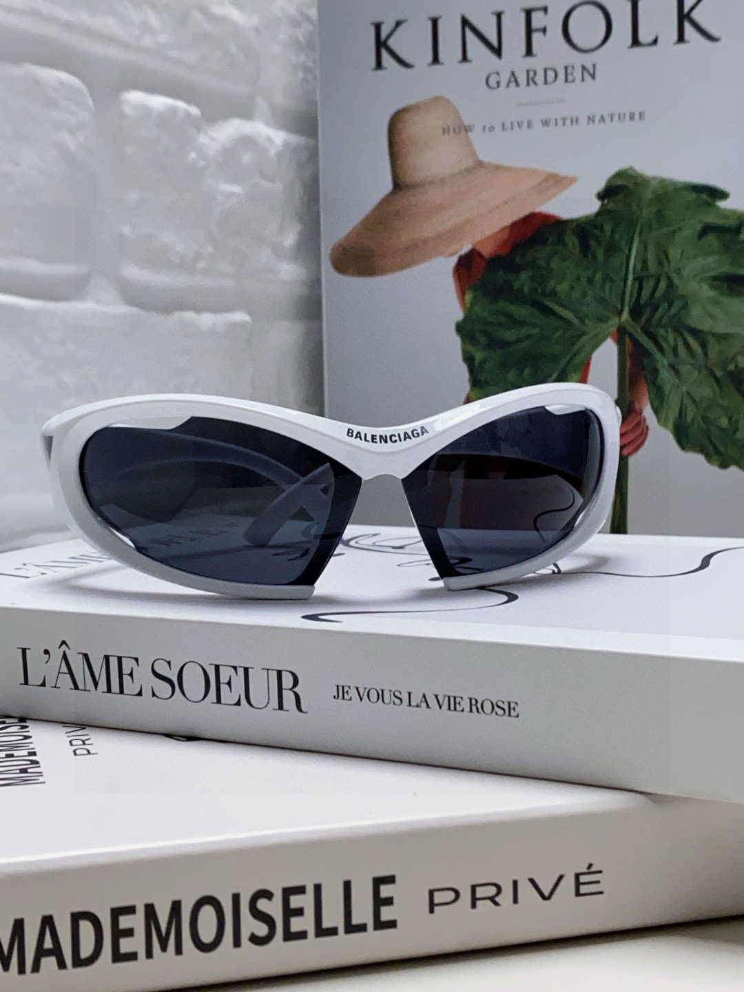 발렌시아가 선글라스