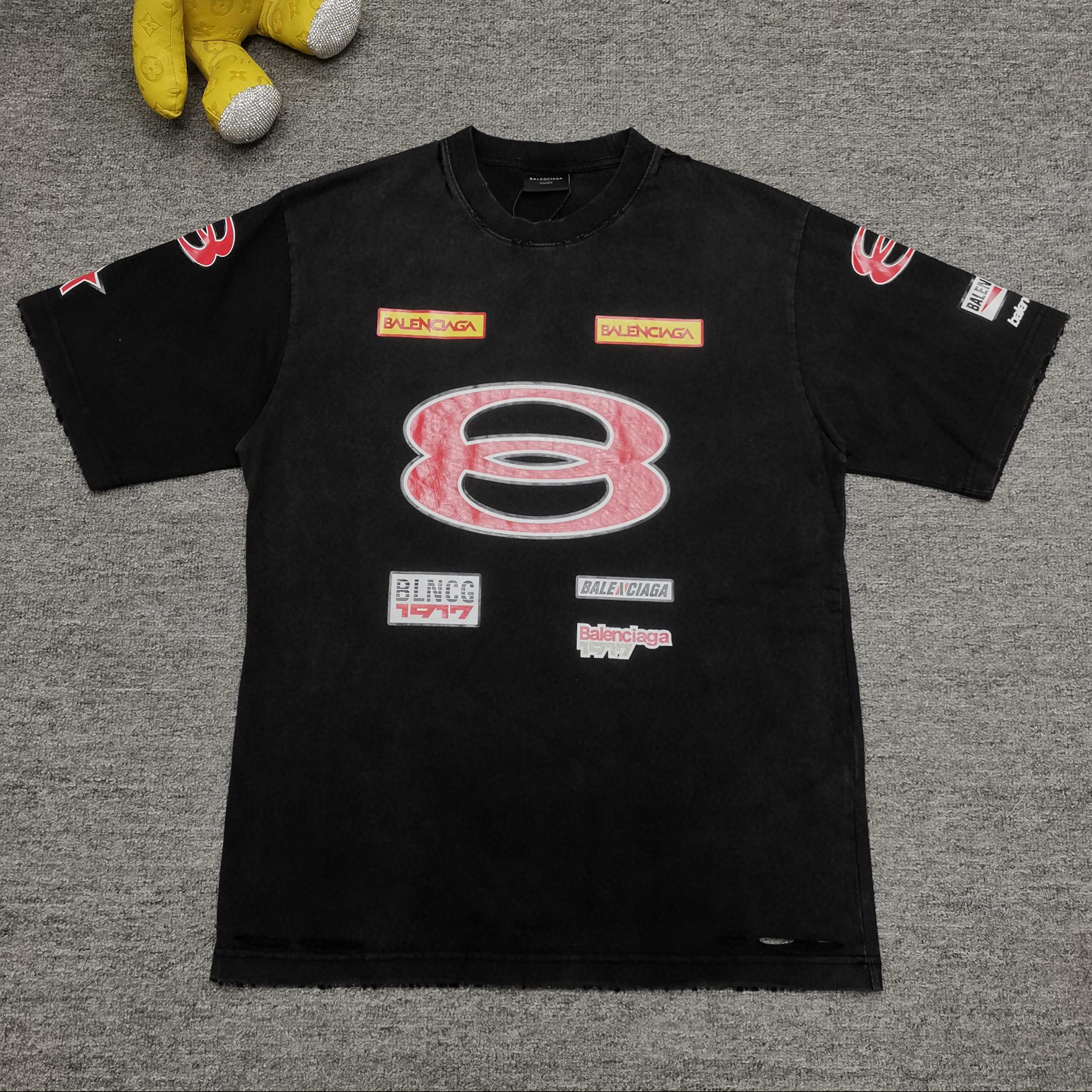 발렌시아가 남녀공용 반팔티