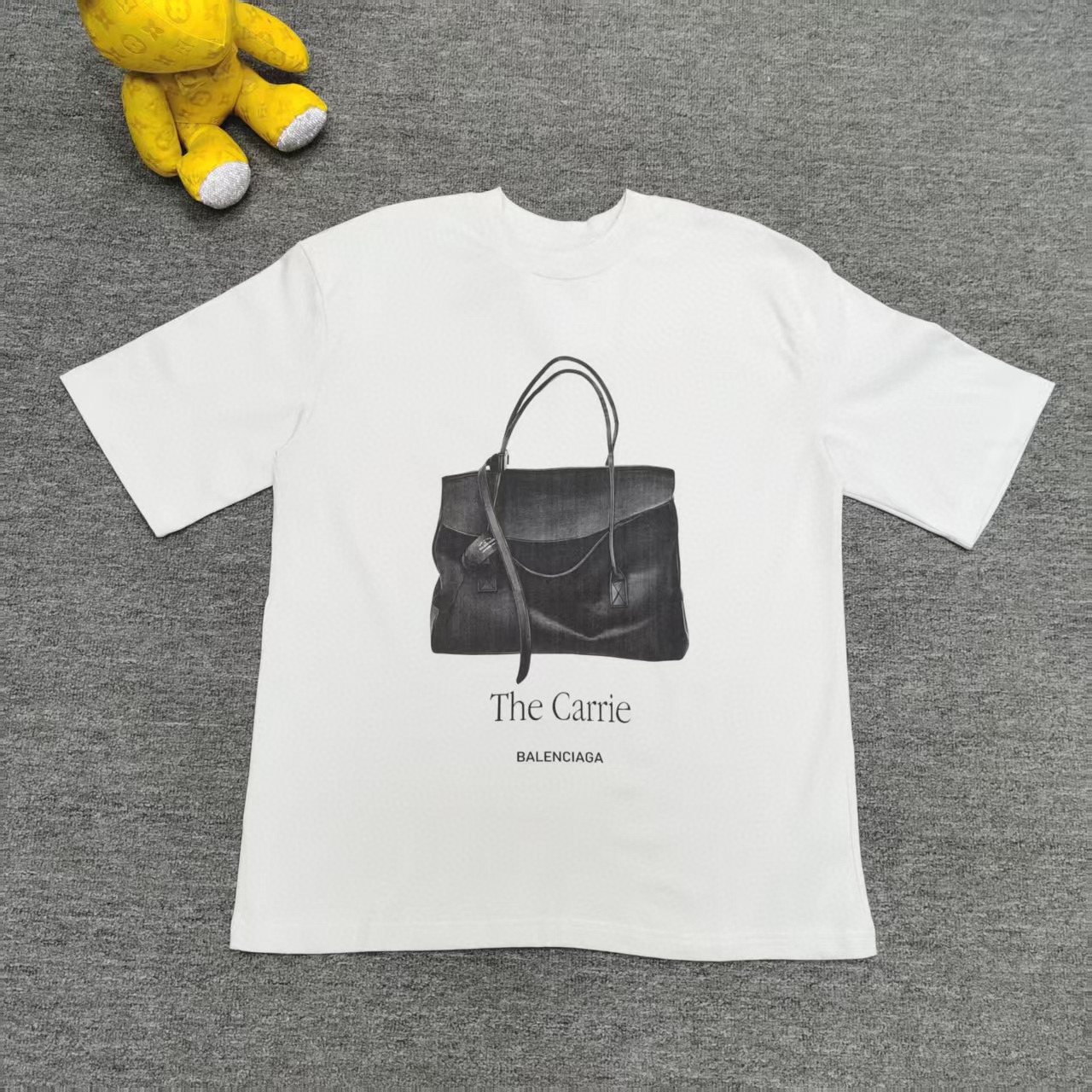 발렌시아가 남녀공용 반팔티