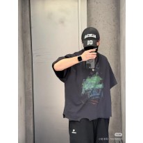 발렌시아가 남녀공용 반팔티