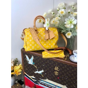 루이비통 M24428 여자가방