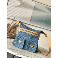 루이비통 M95048 여자가방