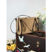 루이비통 M26358 여자가방