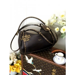 루이비통 M26037 여자가방