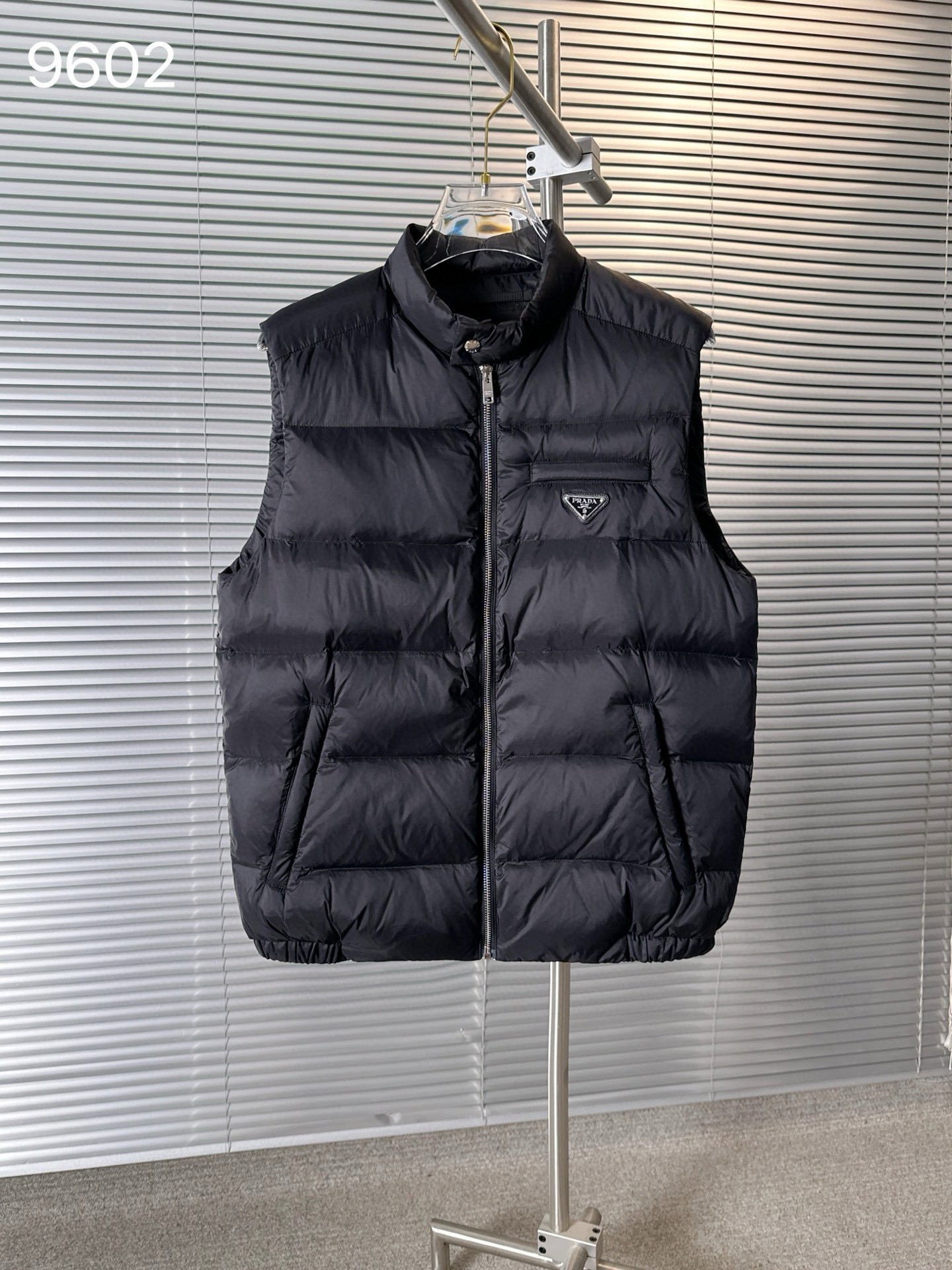 프라다 남자 조끼