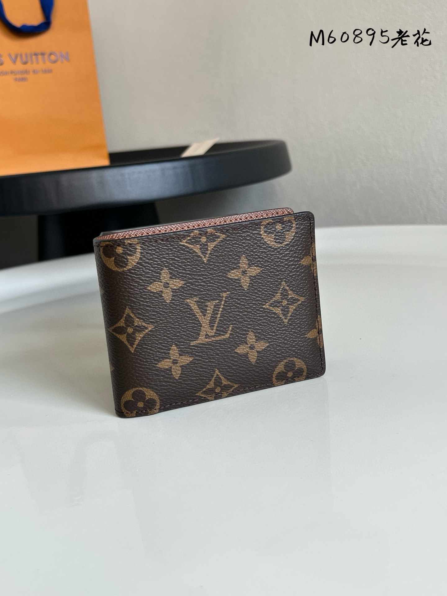 루이비통 M60895 남자 반지갑