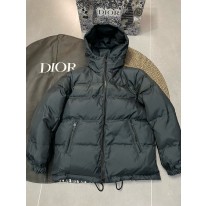 디올 남자 패딩