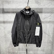 스톤아일랜드 남자 패딩