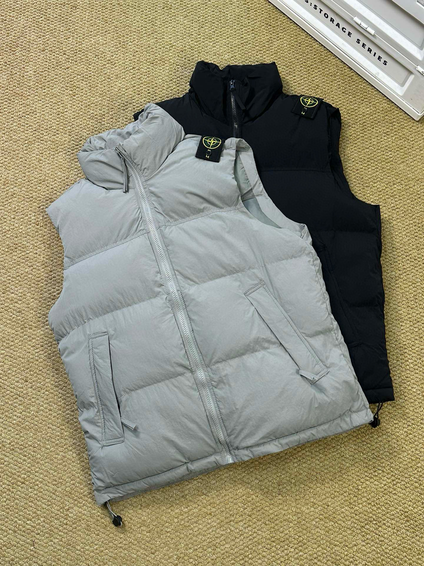 스톤아일랜드 남자 조끼 2컬러