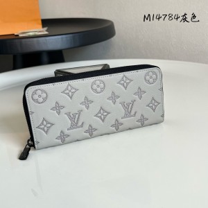 루이비통 M14784 여자 장지갑