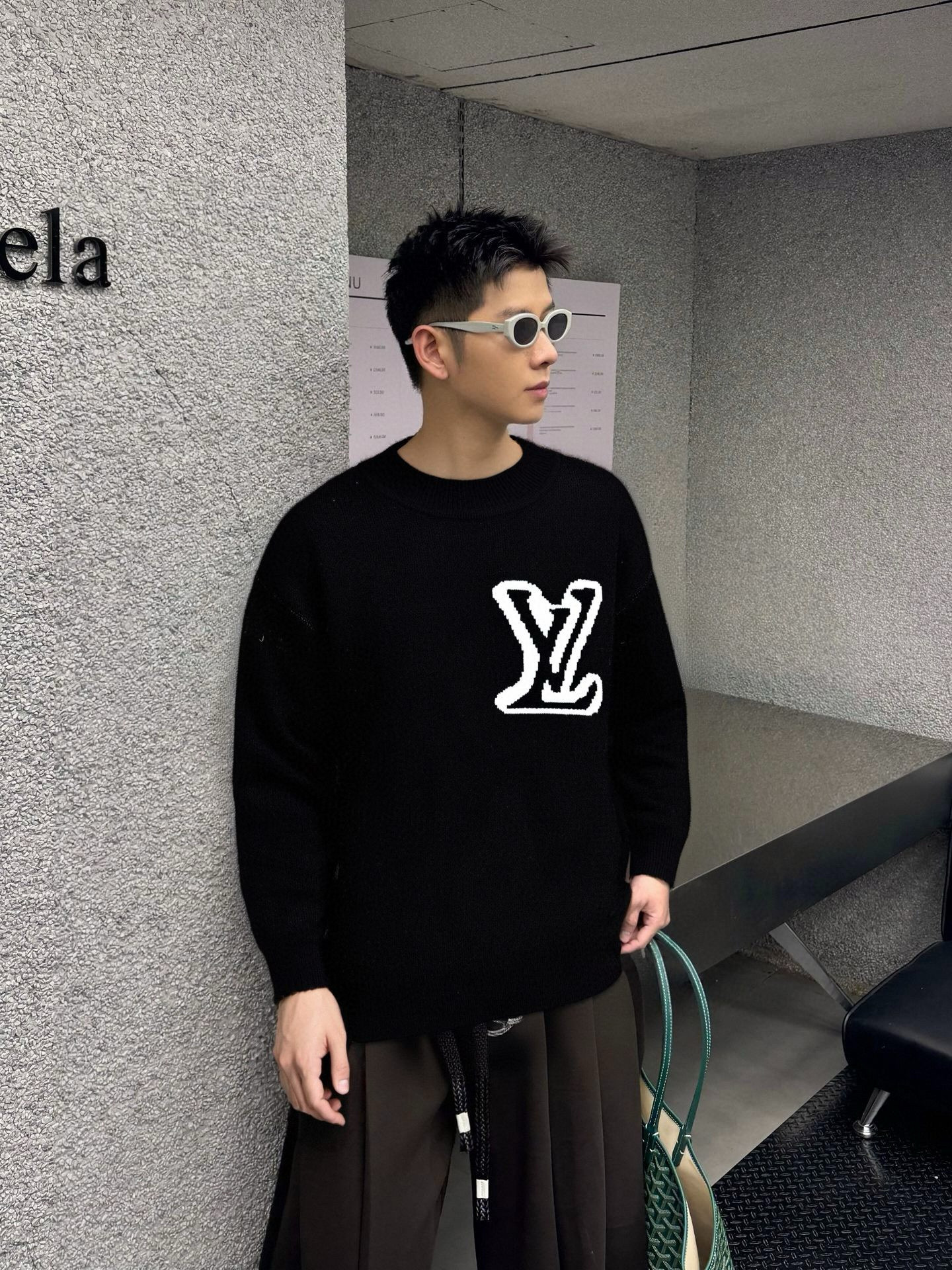 루이비통 2컬 남녀공용 니트