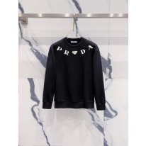 프라다 남자 맨투맨