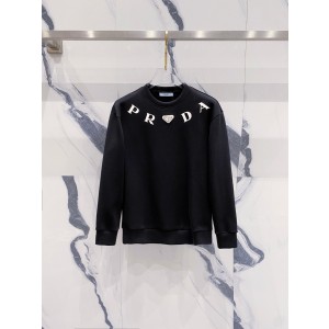 프라다 남자 맨투맨