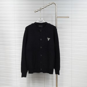 프라다 남자 가디건