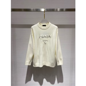 프라다 남자 니트