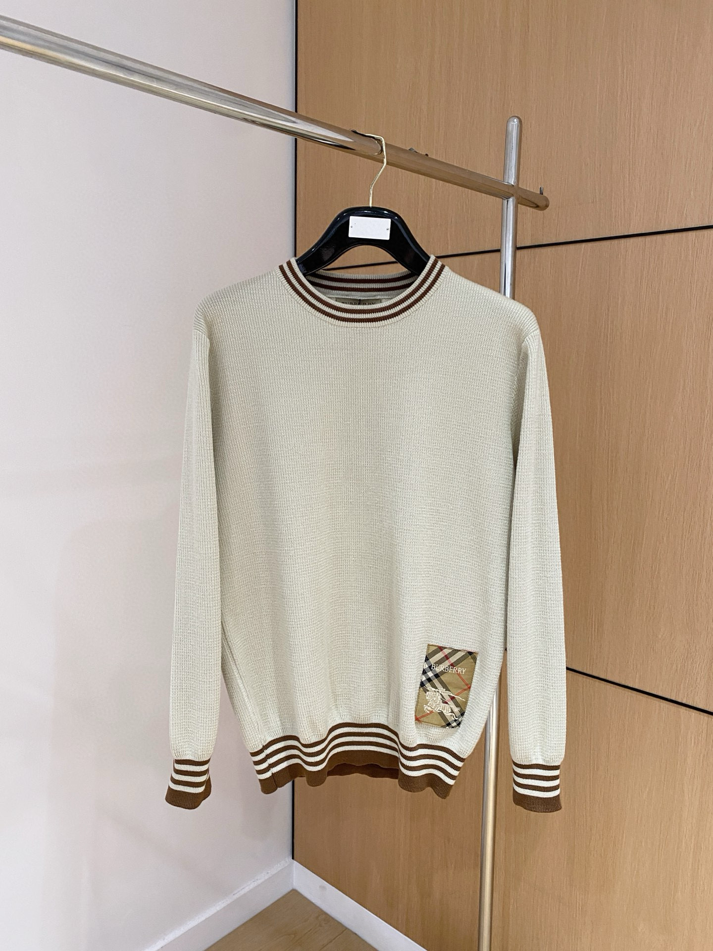 버버리 남자 니트
