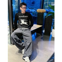 버버리 남자 니트