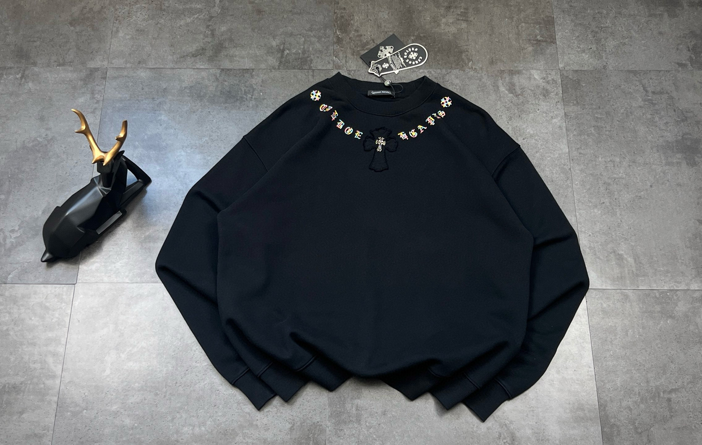 크롬하츠 남자 맨투맨