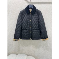 버버리 여자 자켓