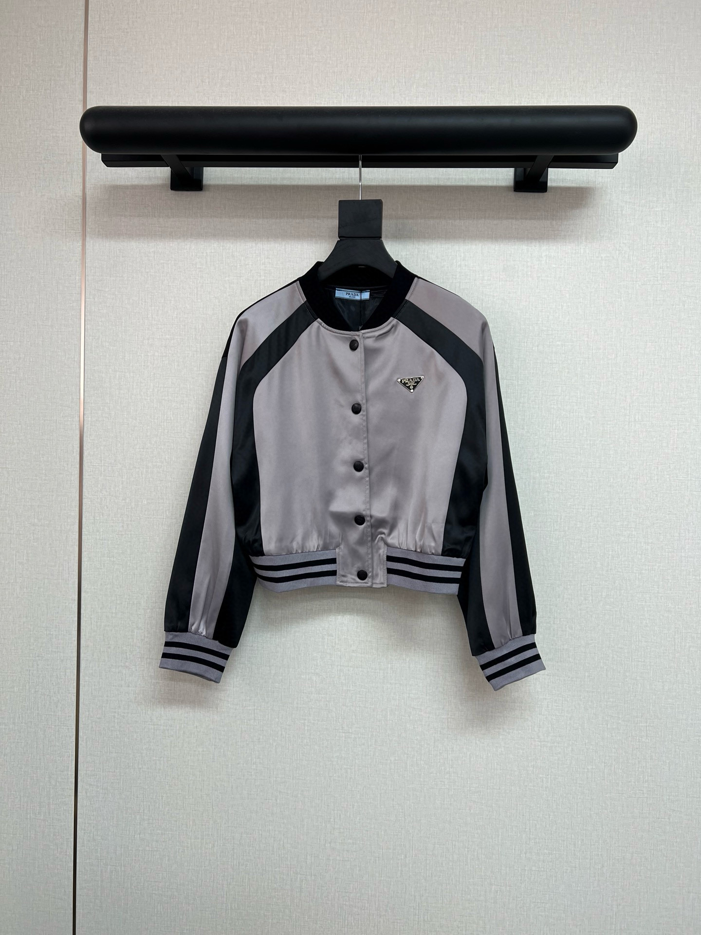 프라다 여자 자켓