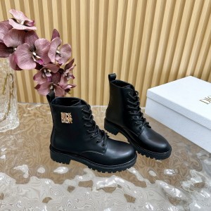 디올 여자 부츠