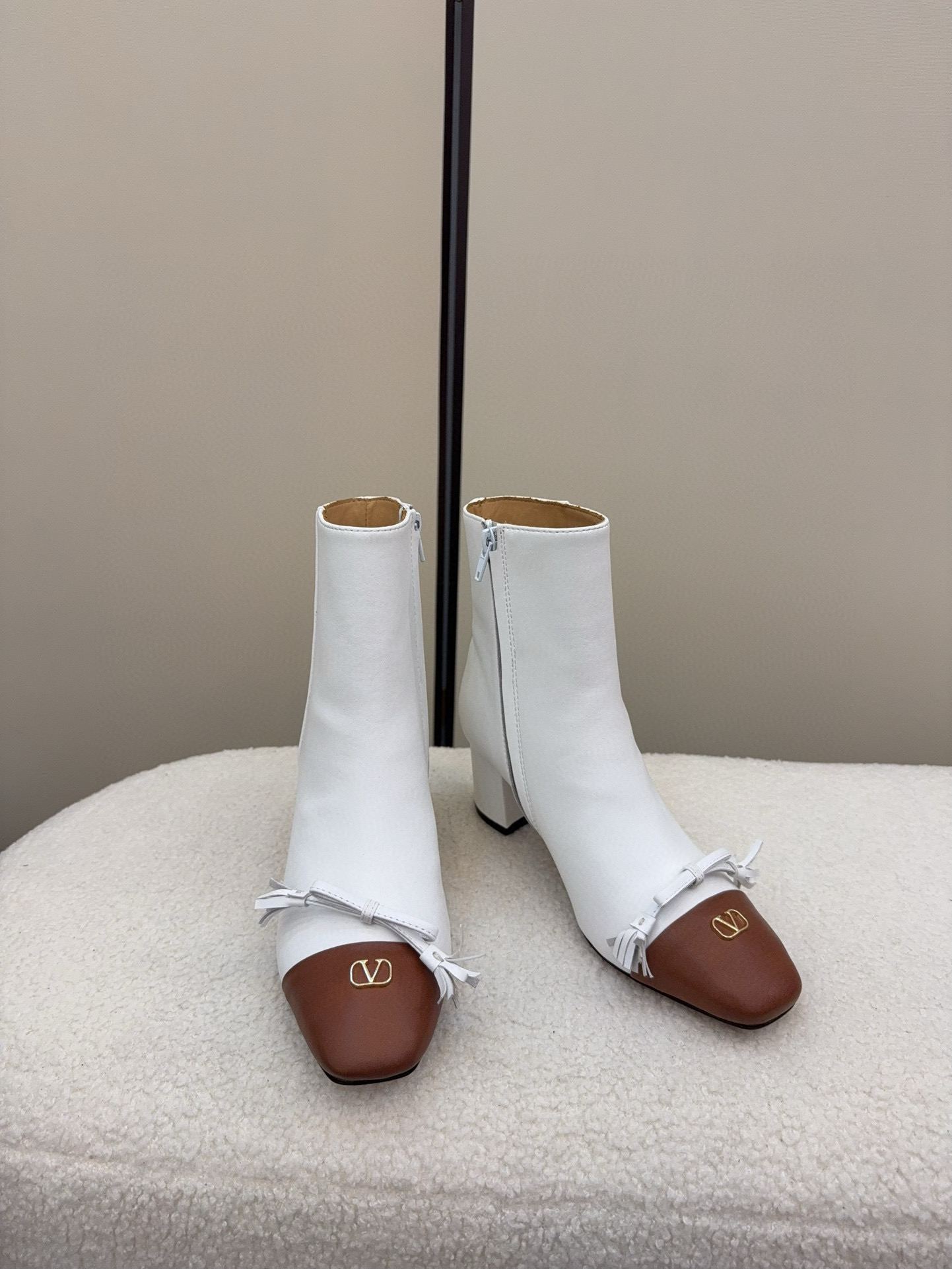 발렌티노 6CM 여자 부츠