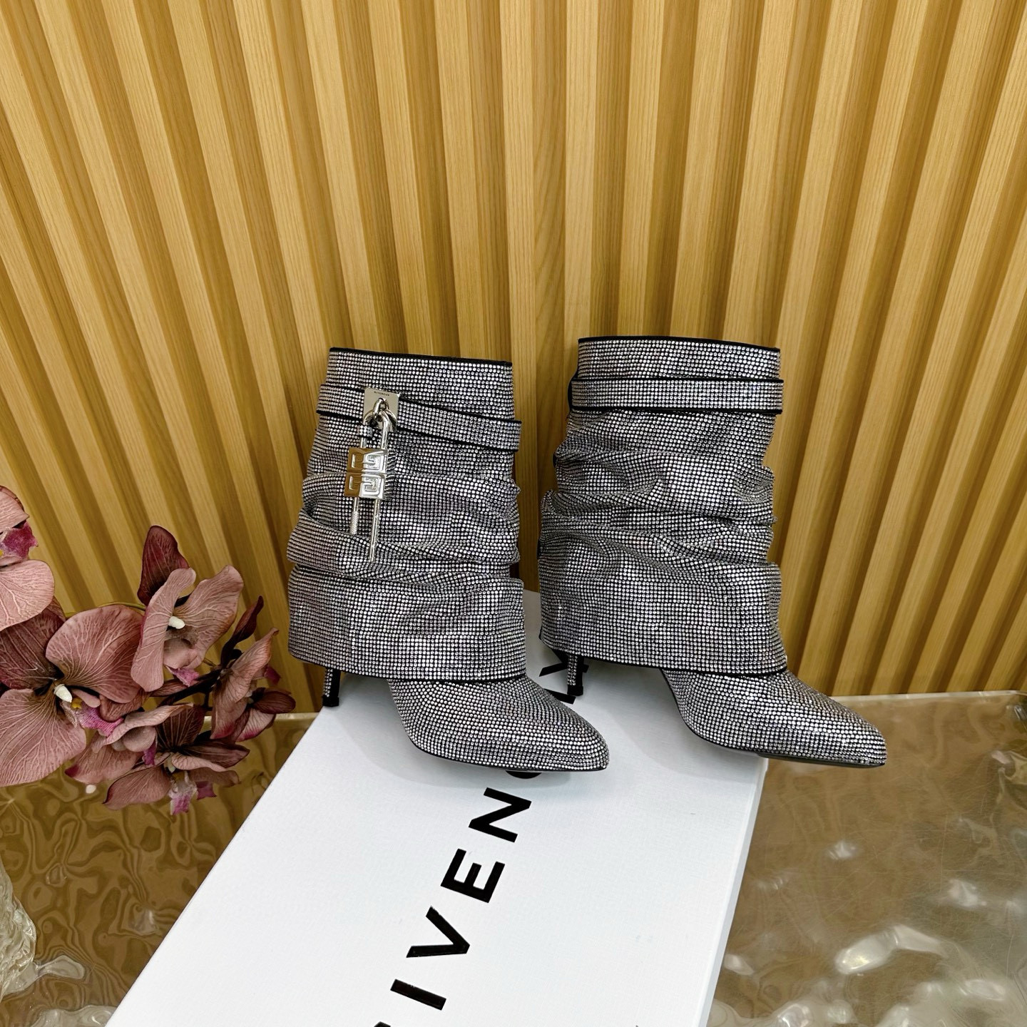 지방시 9.5CM 여자 부츠