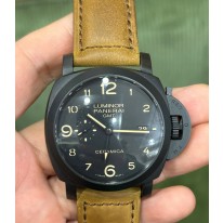 파네라이 A급 남자 시계