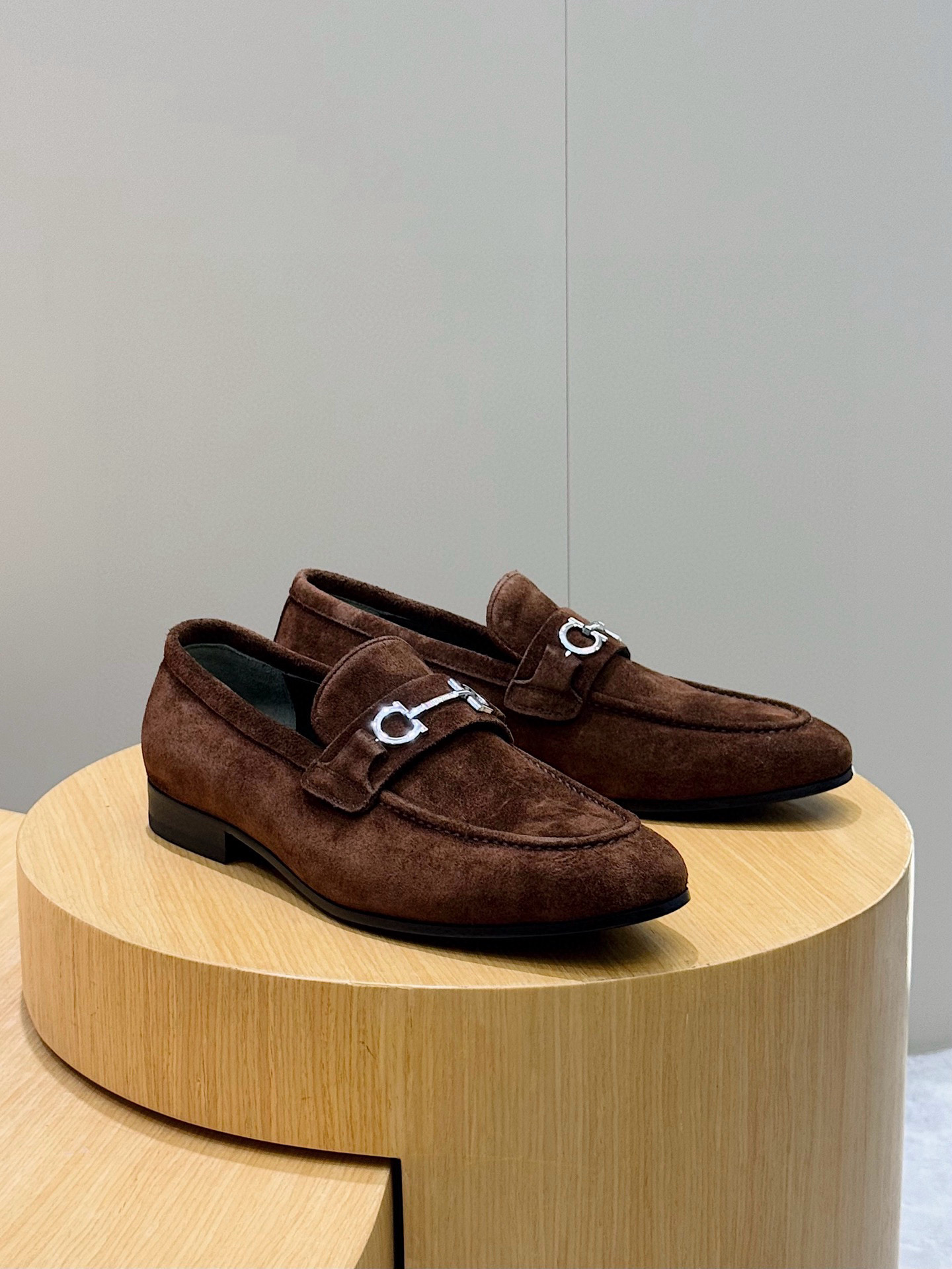 살바토레 페라가모 남자 신발 운동화 스니커즈