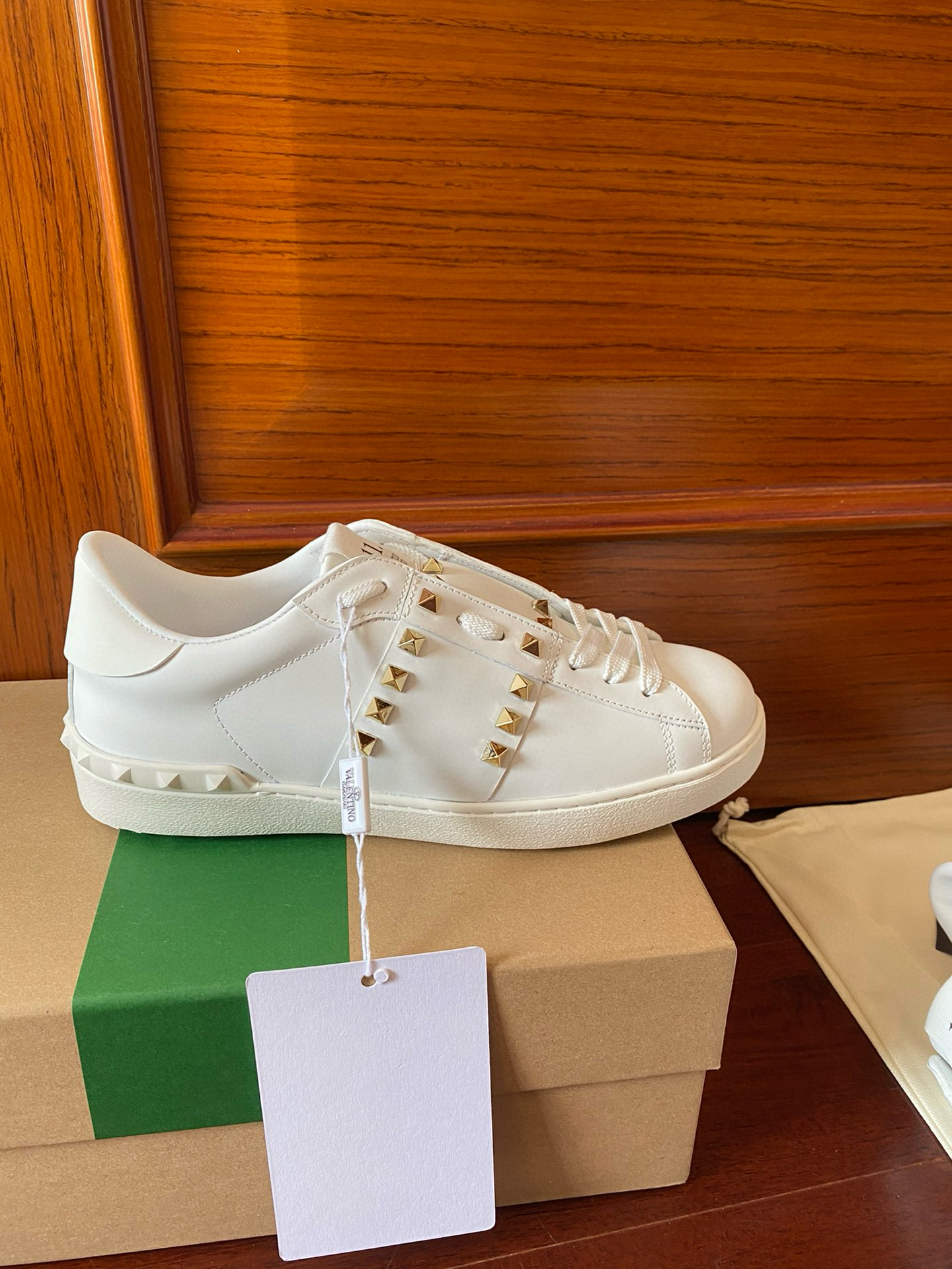 발렌티노 남녀공용 신발 운동화 스니커즈